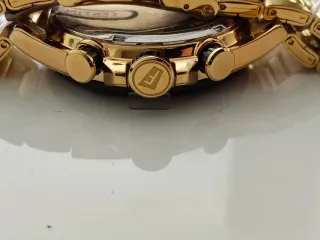 Reloj Festina Cronógrafo Dorado Esfera Verde