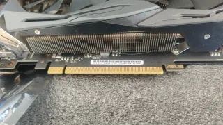 Tarjeta Gráfica Asus GTX 1070 STRIX OC