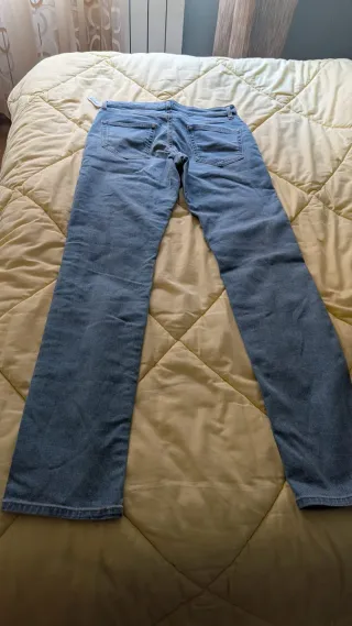 Pantalón vaquero azul claro Goodreads (Nuevo)