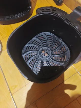 Freidora de aire Gourmia XL 6.8L