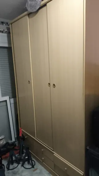 Armario puertas correderas