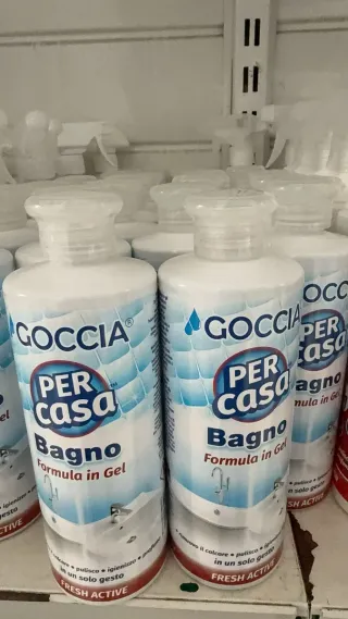 Linea Goccia il prezzo è CAD uno