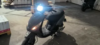 Piaggio Zip 125