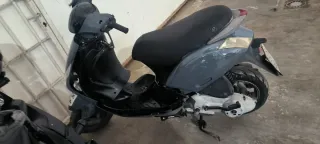Piaggio Zip 125