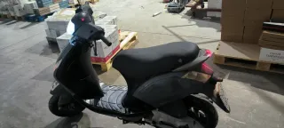 Piaggio Zip 125