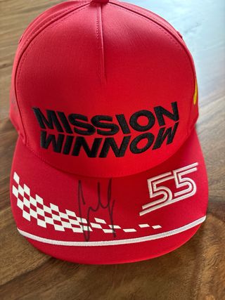 Cappellino Ferrari SF Mission Winnow 55