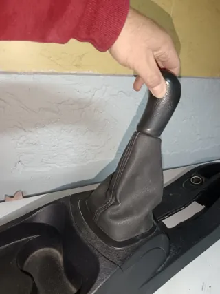 Consola Central y Pomo Cambio Renault Clio 3