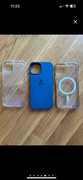 iPhone 14 con accessori