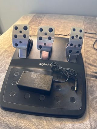 Volante Logitech G29 + Pedales + gran turismo7 ps5