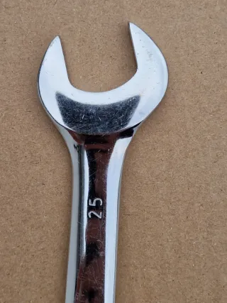 Llave Fija 25-28 mm Cromo vanadio