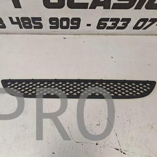 REJILLA PARACHOQUES FRONTAL PEUGEOT / CITROEN