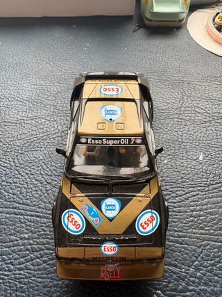 Lancia Delta S4 Scalextric