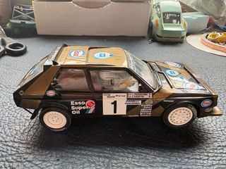 Lancia Delta S4 Scalextric