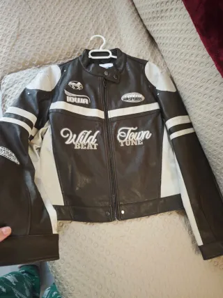 Chaqueta Cuero Bershka Talla m