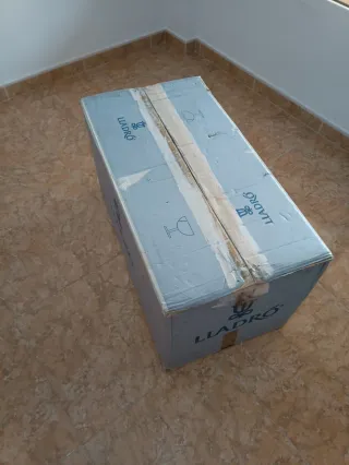 Figura Lladro Alegoría a la Libertad en perfecto e