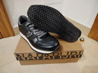 Zapatillas Napapijri Mujer Negras y Plateadas