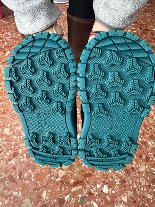 Botas nieve Decathlon niño T.22-23