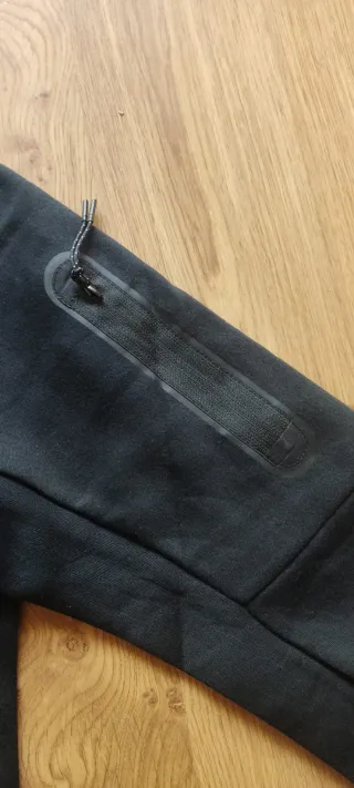 Sudadera Nike Tech Negra