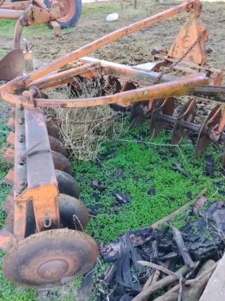 Grada de discos suspendida 18 discos