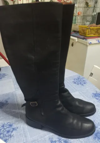 Stivali alti da donna neri