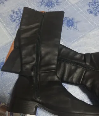 Stivali alti da donna neri