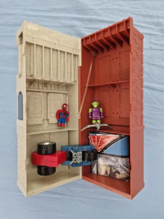 Marvel City Towers "The Amazing Spiderman"