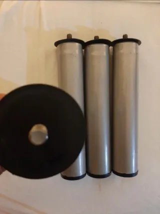 4 patas roscadas para somier plateadas