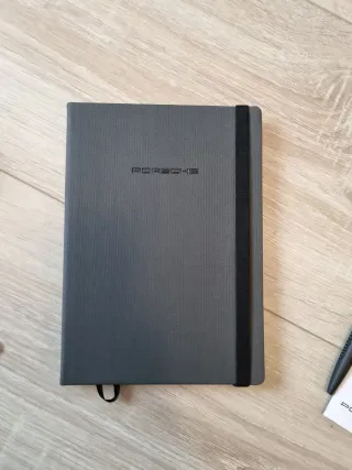 Libreta y bolígrafo Porsche