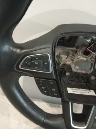 Volante Ford Focus MK3