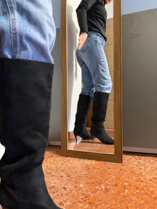 Stivali alti con tacco