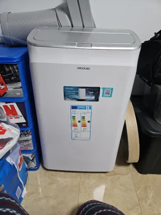 Cecotec Aire Acondicionado Portátil 12000 BTU