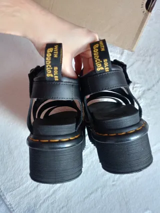 Sandali Dr. Martens Blaire Quad