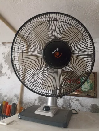 Ventilador sobremesa Fagor Negro/Plata
