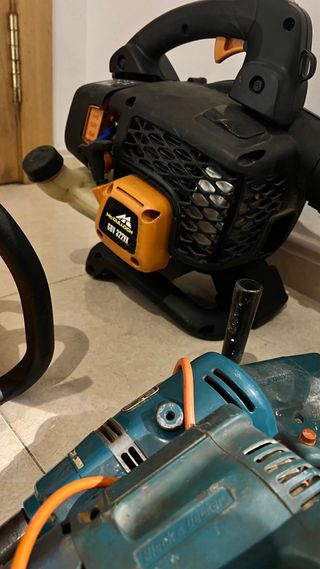 Lote Herramientas: Taladro, Motosierra, Soplador