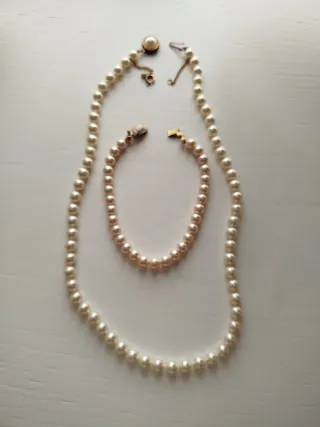 Conjunto Collar y Pulsera Perlas Doradas