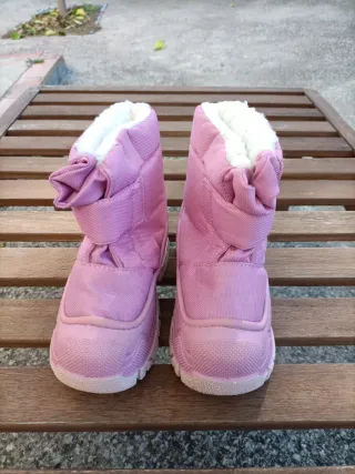 Botas de nieve rosas para niña