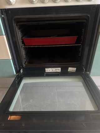 Conjunto Vitrocerámica y Horno Edesa