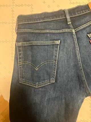 Vaqueros Levi's 513 W31 L32