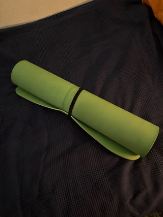 Esterilla de yoga verde con bolsa