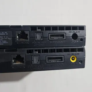 2 PlayStation 2 + controller per riparazione o parti