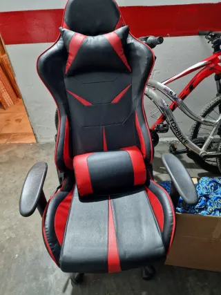 Silla Gaming Ergonómica.Se venden 2 por 50 euros.