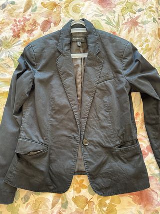 Americana Negra Mango Talla M