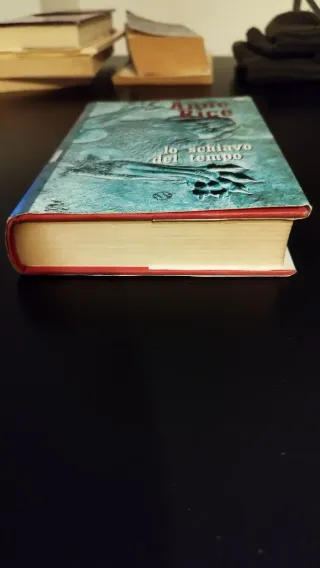 Lo schiavo del tempo romanzo