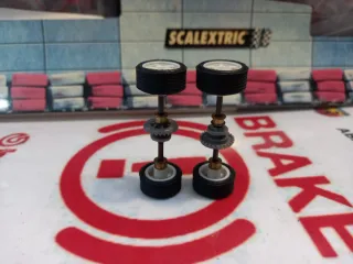 2 Ejes Scalextric Focus 5 Palos