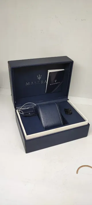 Scatola porta orologio Maserati con maglie