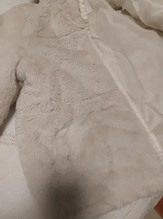 Abrigo pelo beige capucha 10/11 años