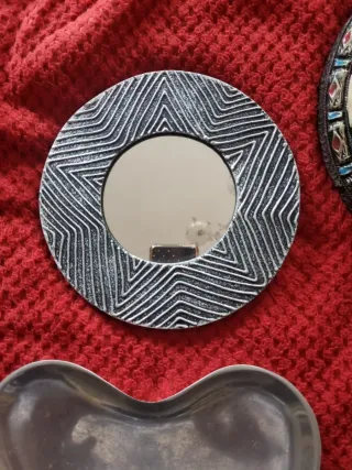 Espejo decorativo y bandeja corazón