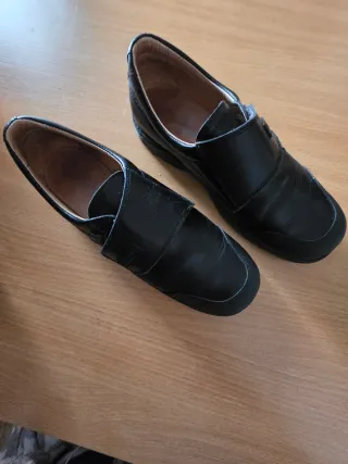 Scarpe eleganti nere da uomo