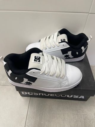 Zapatillas DC Shoes Blancas y Negras