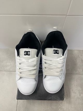 Zapatillas DC Shoes Blancas y Negras
